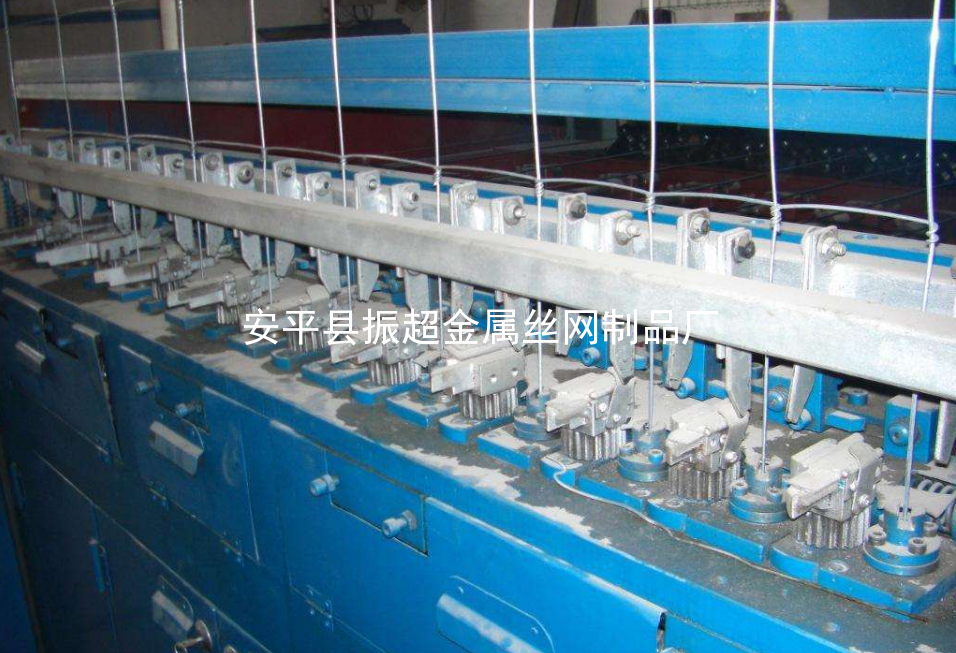 草原鐵絲網(wǎng)-www.xinlongdianzi.com.cn